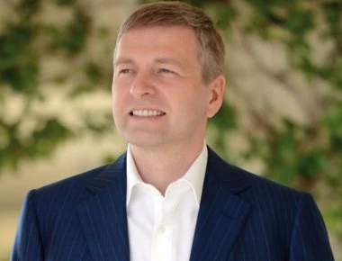 Ριμπολόβλεφ: Ρίχνει 165εκ. ευρώ «ζεστό» χρήμα για να δώσει πνοή στον Σκορπιό